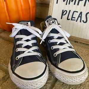 Little Kids Blue Converse All Stars size 2